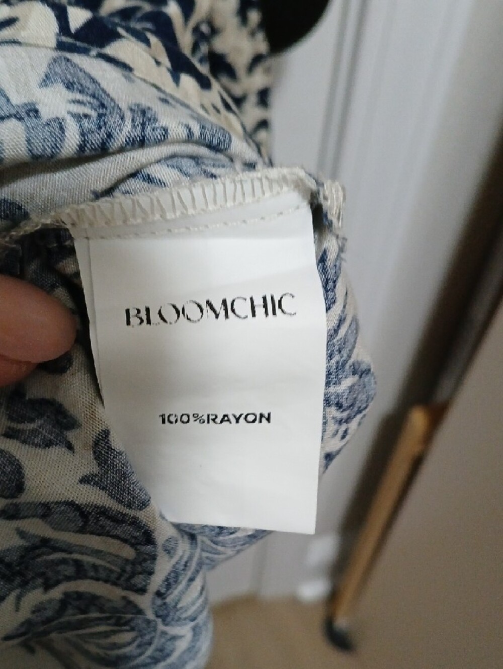 BloomChic Navy and Cream Floral Midi Dress Sz 22-24 - Picture 6 of 6